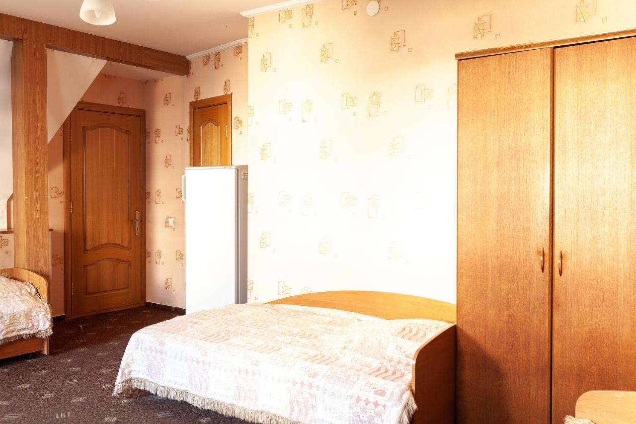 Gostinitsa "Elen" Hotel Shchuchyn Eksteriør billede
